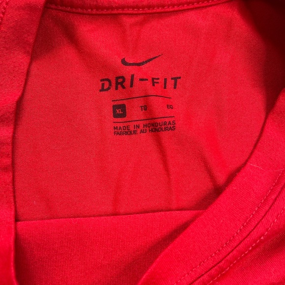 Nike Dri-Fit Red Logo T-Shirt - Picture 6 of 13